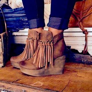 Sbicca brown fringe wedge bootie